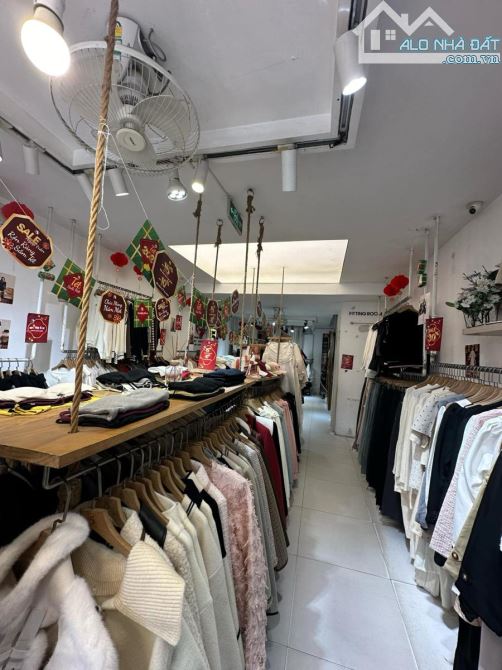 Nhà 2 tầng mặt phố Hàng Cá 68m2, 48 tỷ 1 sổ 1 chủ giao dịch ngay, gần Hồ Hoàn Kiếm - 2