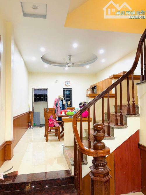 BÁN NHÀ 4 TẦNG KHU ĐÔ THỊ TRẦN LÃM TP THÁI BÌNH GIÁ NHỈNH 4 TỈ - 3