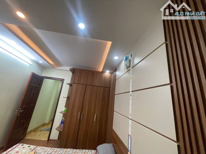 Bán nhà Phố Lê Đức thọ , 22m2, 4 tầng ,mặt tiền 3,2m, giá chỉ 2,8 tỷ - 3