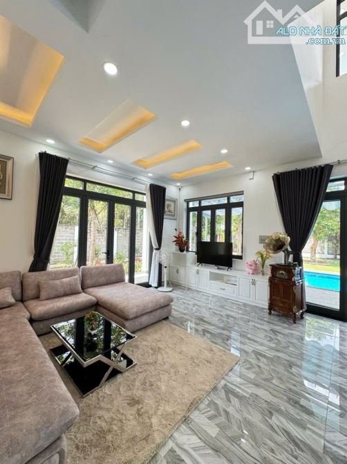 Bán biệt thự sân vườn, 2 tầng, 875m2, hẻm 8m, khu Nhị Bình, Hóc Môn, 20 tỷ - 3