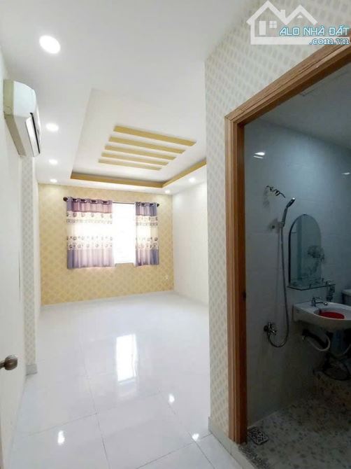 🏘NHÀ 1/ 3PN - 39M2 Q4 - 🧧SỔ RIÊNG - HOÀN CÔNG - 0 QUY HOẠCH -💰NHỈNH 4 TL - 3