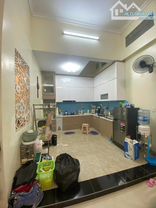 ĐI ĐỊNH CƯ CẦN BÁN NHÀ 1 TRỆT 2 LẦU LÊ LAI VŨNG TÀU GIÁ CHỈ 13.9 TỶ, NGANG 7M GẦN NGÃ SÁU - 4