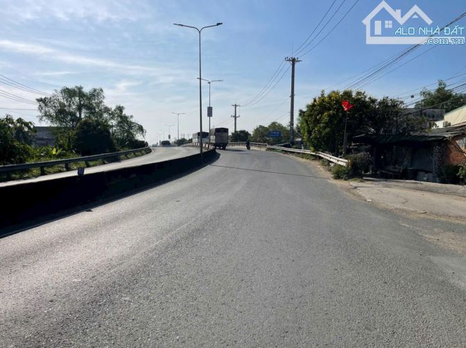 3500m2 đất mặt tiền tỉnh lộ 824 giá 24.5 tỷ - 7