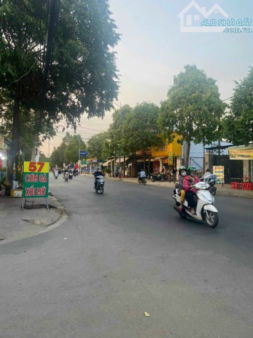 Giá 3,6 tỷ. Bán lô đất cù lao Hiệp Hoà, Biên Hoà. 8,2x22m. Sổ riêng thổ cư đường ôto thông