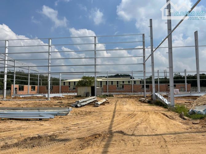 Cho Thuê 3.600m2 Nhà Xưởng Mới 100% Tân Uyên Bình Dương Gần KCN Visip 2
