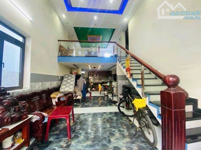 BÁN NHÀ CĂN GÓC 2 MẶT KIỆT THOÁNG LÊ BÔI- DT 100M2 NGANG 5M NỞ HẬU- CHỈ HƠN 3 TỶ TL