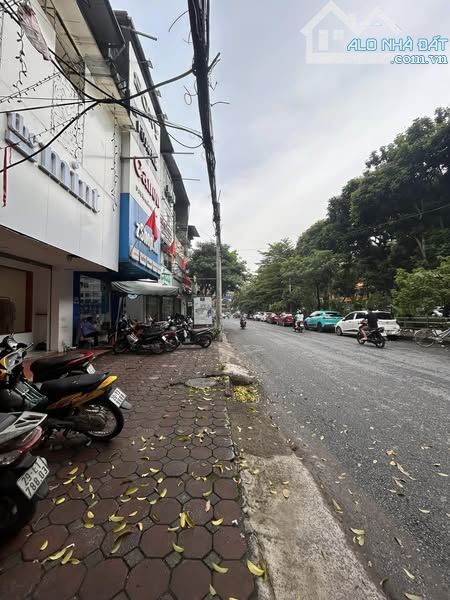 Bán Nhà mặt phố Thái Hà, ô tô tránh ngày đêm, kinh doanh sầm uất