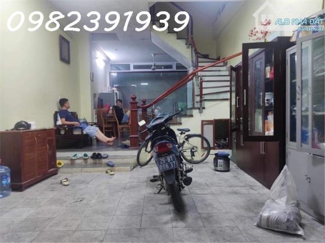 RẺ NHẤT KHU VỰC - NGUYỄN TRÃI 55M2 7,5 TỶ - DOANH THU 25TR - 1