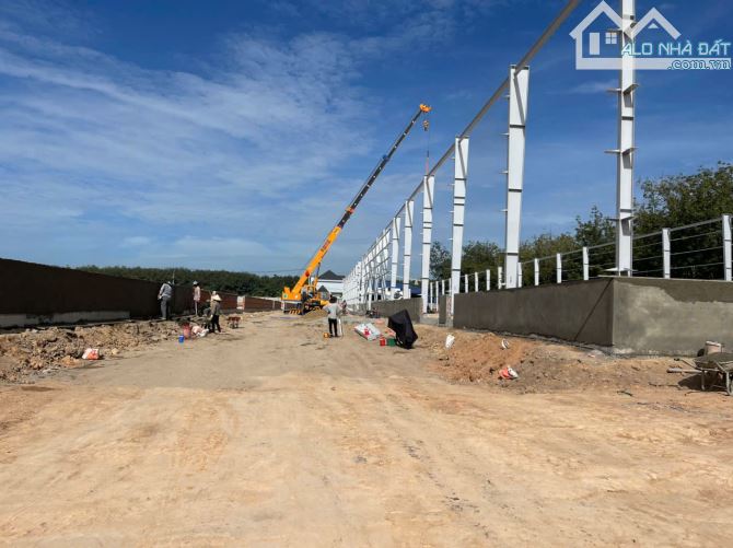 Cho Thuê 3.600m2 Nhà Xưởng Mới 100% Tân Uyên Bình Dương Gần KCN Visip 2 - 1