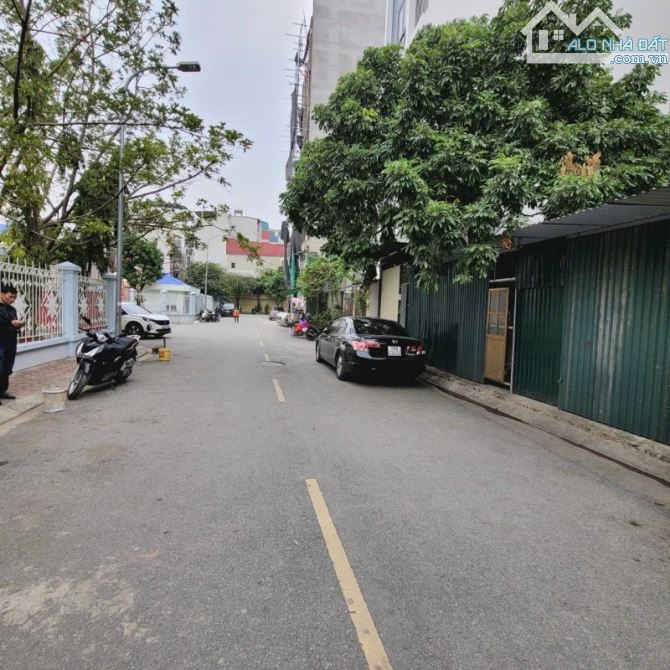 bán đất phố Triều Khúc, Thanh Trì, đường 3 ô tô tránh nhau, view thoáng vĩnh viễn - 2