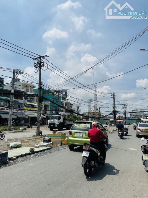 BÁN NHÀ MẶT TIỀN KINH DOANH -TỈNH LỘ 10 -BÌNH TÂN -128 M2 - GIÁ 9,2 TỶ CÒN TL - 2