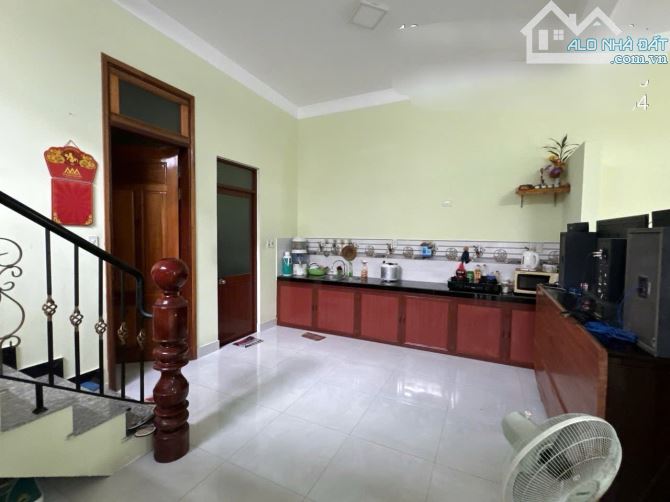 🏠🏠CẦN BÁN NHÀ 3 TẦNG KIỆT Ô TÔ PHAN BỘI CHÂU, PHƯỜNG TRƯỜNG AN, HUẾ - 2