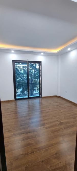 B.Á.N NHÀ GẦN LAI XÁ ,  LÔ GÓC, PHÂN LÔ, Ô TÔ TRÁNH, VIEW SÂN CHƠI , Ở SƯỚNG 38M2, 4 TỶ 65 - 3