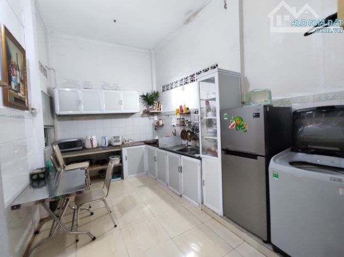 Bán nhà 2 tầng 70m², mặt tiền đường chu văn an, ngô Quyền khu VIP nhất  P.Hiệp Phú,  Thủ Đ - 3