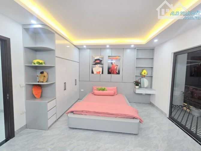 NHÀ TÂN MAI, 43M2*5T, MỚI ĐẸP, 3 MẶT THOÁNG, GẦN Ô TÔ - 4