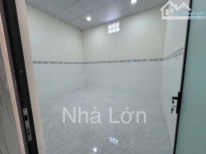 Bán nhà đường Hoà Trung, Vĩnh Hoà, Nha Trang gần bến xe, gần biển - 5