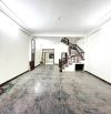 Cần bán gấp nhà phân lô quân đội phố Phùng Chí Kiên 56m2, 4T, ngõ thông, ô tô vào nhà