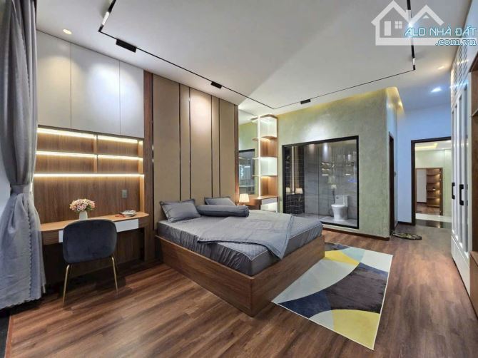 Chỉ 8,59 TỶ: SIÊU PHẨM 4 TẦNG ở MẶT TIỀN gần BIỂN NGUYỄN TẤT THÀNH ĐÀ NẴNG: 90m² 4 PN 4 WC - 1