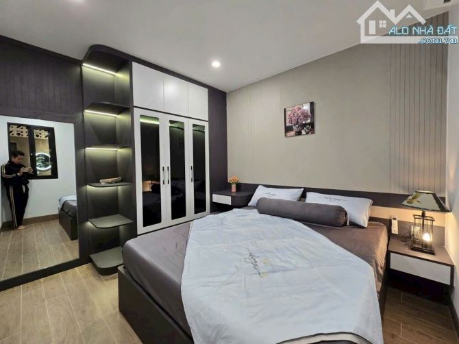 Chỉ 8,59 TỶ: SIÊU PHẨM 4 TẦNG ở MẶT TIỀN gần BIỂN NGUYỄN TẤT THÀNH ĐÀ NẴNG: 90m² 4 PN 4 WC - 2