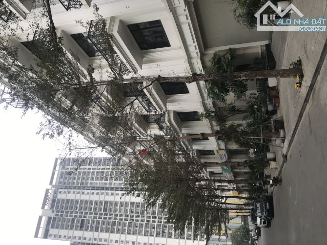 Giá Ngon - 39 Tỷ hơn - Liền kề shophouse 101M2-Mặt phố Xuân La,Tây Hồ - 5 Tầng -Thang Máy - 2