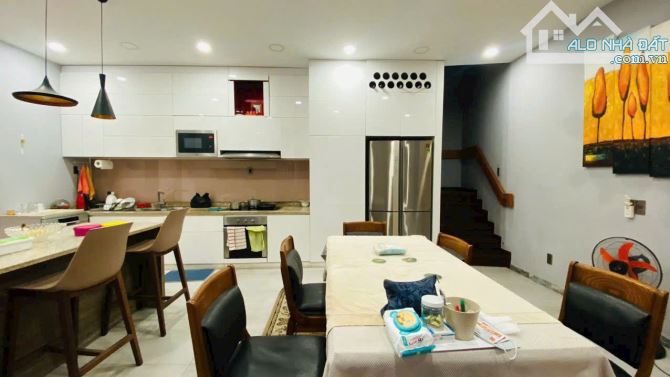 Hàng ngộp 19 tỷ. Biệt thự xịn sò VIP D2D Thống Nhất 200m2. Gần Topaz. - 5