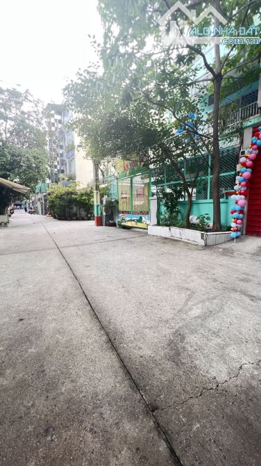 Bán nhà HXH Nguyễn Trãi,P.3,Q.5,dt: 5 x 24 nhà xây 2 tầng 21 Tỷ 5.