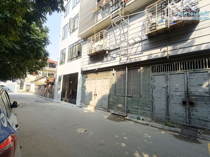 Nguyễn Văn Linh 10 tỷ 50m mặt tiền 9m ô tô,sẵn 7 tầng thang máy,Long Biên Hà Nội - 1