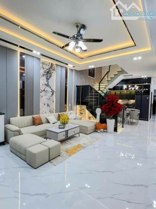 Chỉ 6,699 TỶ: SIÊU PHẨM ở MẶT TIỀN đường 7,5m gần CẦU VƯỢT NGÃ 3 HUẾ ĐN: 6mx14m 3 TẦNG - 1