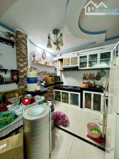 Quận 8 - Bán Nhà Mễ Cốc Q8- Xe Hơi Vào Tận Nhà - Thu Nhập 12 Triệu /tháng - 6,5 Tỷ - 2