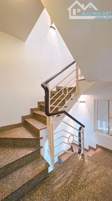 🔥 QUẬN 8 ÂU DƯƠNG LÂN, NHÀ ĐẸP - HẺM XE HƠI - 44M² - 6.3 TỶ 🔥 - 3