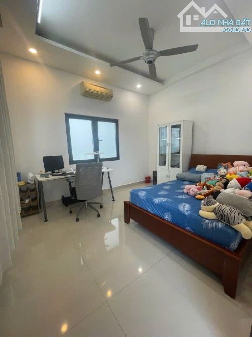 ☀️BIỆT THỰ PHÁP-🏠 HƠN 6 TỶ- NGANG 8❌9m- 5’ QUA PHÚ MỸ HƯNG, QUẬN 7 - 3