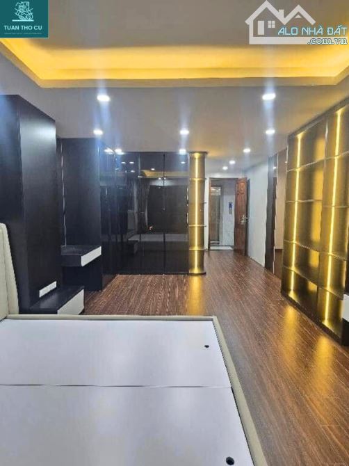 BÁN NHÀ TAM TRINH, GARA Ô TÔ, THANG MÁY, FULL NỘI THẤT ĐẸP, 65M², NHỈNH 13 TỶ - 4