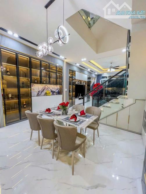 Chỉ 6,699 TỶ: SIÊU PHẨM ở MẶT TIỀN đường 7,5m gần CẦU VƯỢT NGÃ 3 HUẾ ĐN: 6mx14m 3 TẦNG - 4