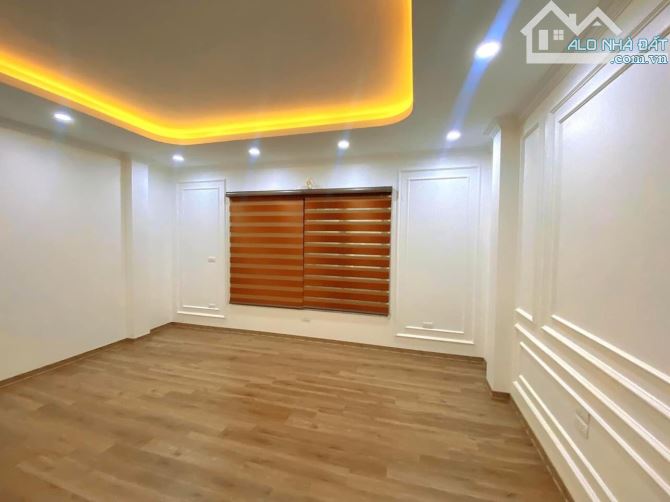 Bán nhà Kim Giang, 38m², 6 tầng, giá chỉ 9.15 tỷ dòng tiền thang máy ô tô đỗ cửa - 6