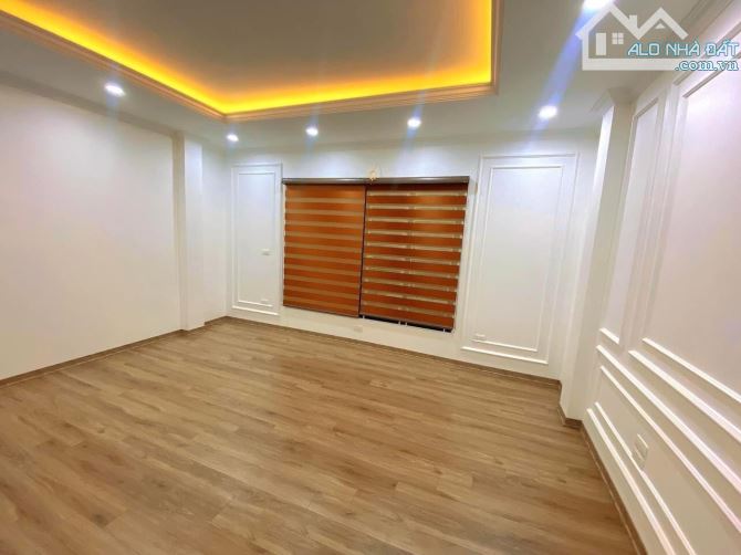 Bán nhà Kim Giang, 38m², 6 tầng, giá chỉ 9.15 tỷ dòng tiền thang máy ô tô đỗ cửa - 7