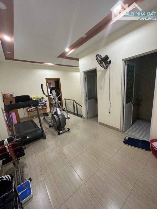 Nhà 3 lầu Phước Kiển 162m2, Ngang 6mx27m, 5PN 5WC đường nhựa 12m, giá 9,9 tỷ - 7