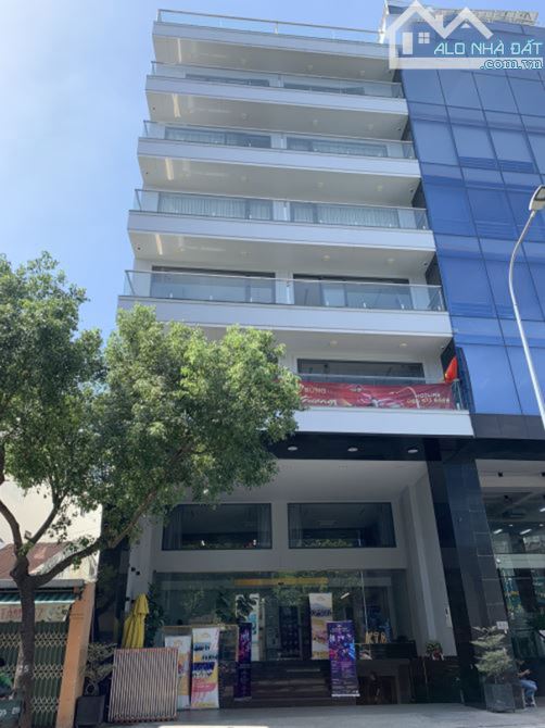 Bán Tòa Văn Phòng Mặt Phố Lê Trực, Ba Đình DT 383m2, 12T, MT 11,5m. Giá Cực Rẻ