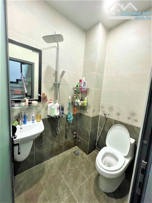 Bán nhà HXH Tô Hiến Thành Quận 10, 63m2 4 tầng chỉ 7.2 tỷ. - 2
