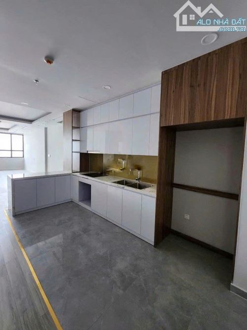 CHO THUÊ CC DIAMOND RESIDENCE LÊ VĂN LƯƠNG, 120M* 3 NGỦ GIÁ 23 TRIỆU. - 1