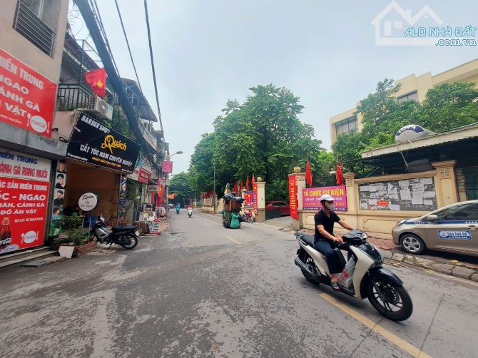 MẶT PHỐ QUAN NHÂN THANH XUÂN - VỊ TRÍ SIÊU KINH DOANH CHO THUÊ -  DT 70M2 MT 4M5 - 1