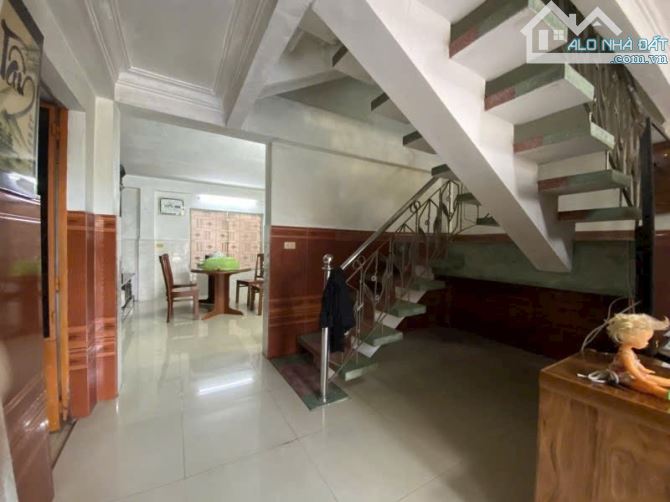 Chỉ 5,39 TỶ: NHÀ ĐẸP 4 TẦNG gần ĐƯỜNG 2 THÁNG 9 và KHU THỂ THAO TIÊN SƠN ĐÀ NẴNG: 5mx15m - 2
