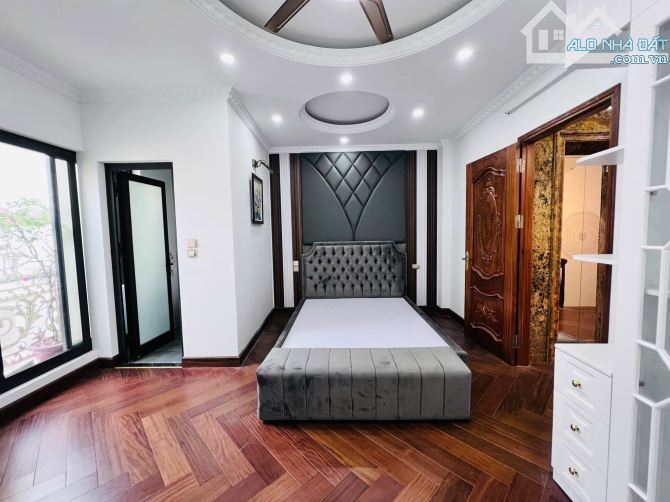NHÀ MẶT PHỐ GIÁP BÁT 52M2*5T, THANG MÁY, ĐẸP RẺ - 3