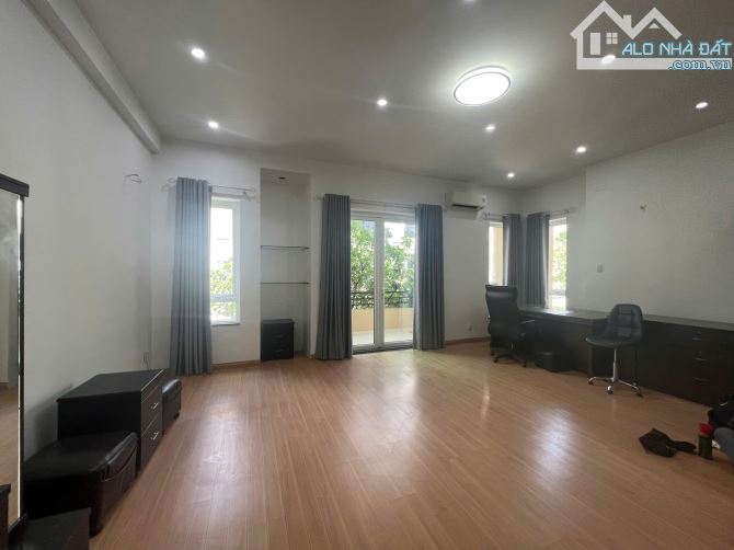 VIP-BIỆT THỰ VÕ THỊ SÁU - 11M X 12M- HẦM 4 TẦNG, THANG MÁY-  P. VÕ THỊ SÁU, QUẬN 3 - 4