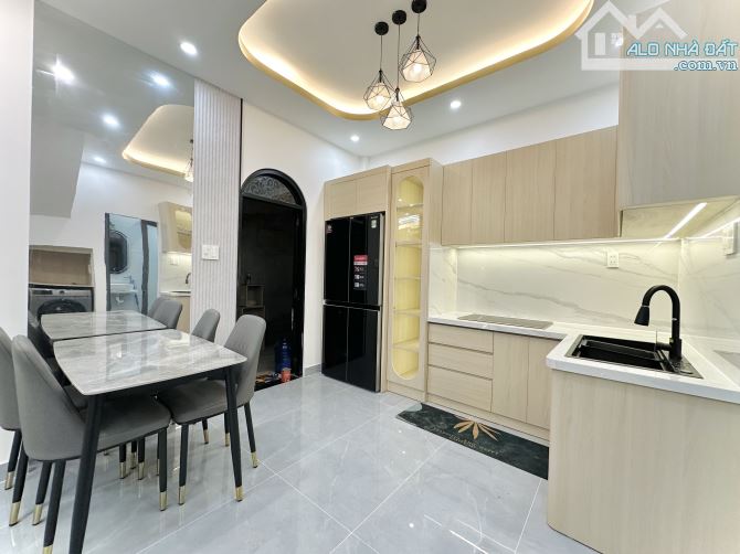 CĂN GÓC 34m2 - 2 MẶT TIỀN SAU LƯNG CƠM TẤM BA GHIỀN - FULL NỘI THẤT - GIÁ 5.98 TỶ - 5