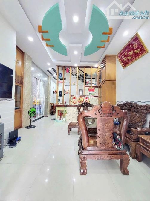 Bán Nhà 4 Tầng,An Dương Vương,Đường 10M,Nhà Đẹp Ở Ngay,4x18 ,Nhỉnh 6 Tỷ(BT27)