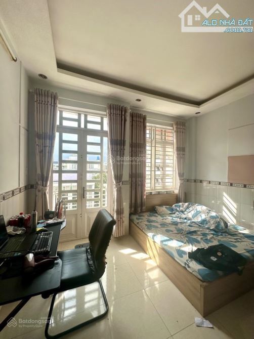 Nhà 3 tầng, Phước Long B, 70m2, ngang 5.3m, hẻm xe hơi, nhỉnhh 5 tỷ - 2