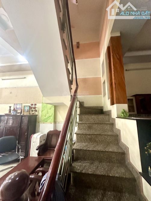 Nhà 3 tầng, Phước Long B, 70m2, ngang 5.3m, hẻm xe hơi, nhỉnhh 5 tỷ - 4