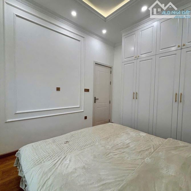 Villa 3 tầng cực đẹp Quảng Tế 106m2 - 3,X Tỷ - Full Nội Thất -  phường Thuỷ Xuân, Tp.Huế