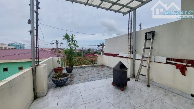 Bán nhà 3,5 tầng Đằng Lâm, Hải An.60m2.Đường 8m.Vị trí kinh doanh.Có thang máy.Chỉ 8,99 tỷ - 6