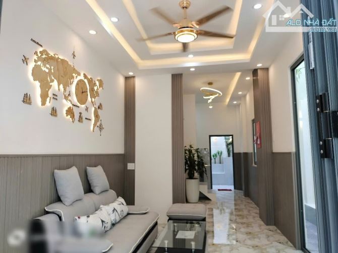 VILLA MINI CÓ SÂN VƯỜN --GẦN AONE BÌNH TÂN --42M2